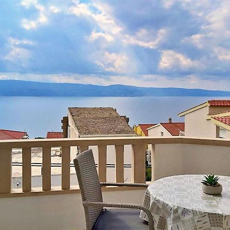 Apartments Nemira Omis Room photo